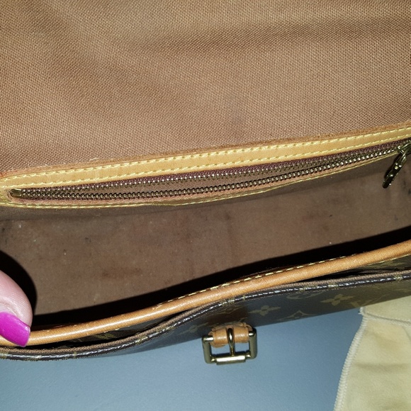 Authentic LouisVuitton sologne - Picture 4 of 4